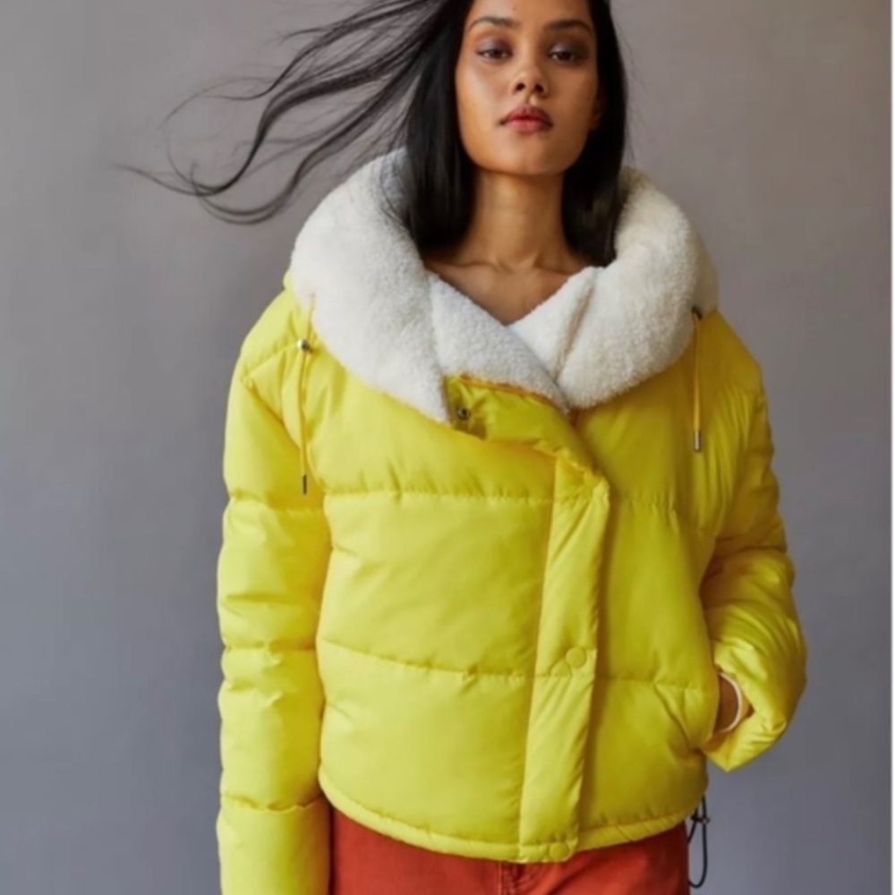 NWT Urban Outfitters Fleece Lined Yellow Puffer Jacket $119 - Picture 15 of 15